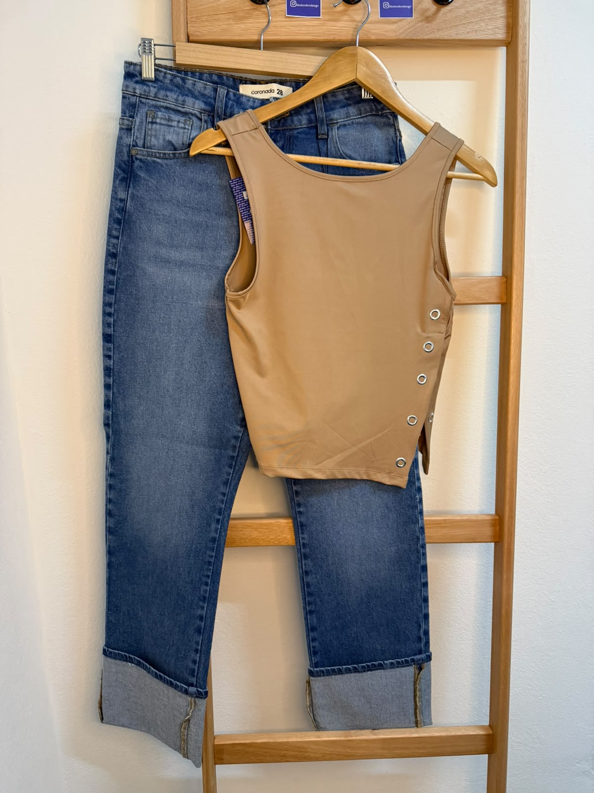 MUSCULOSA CARLA