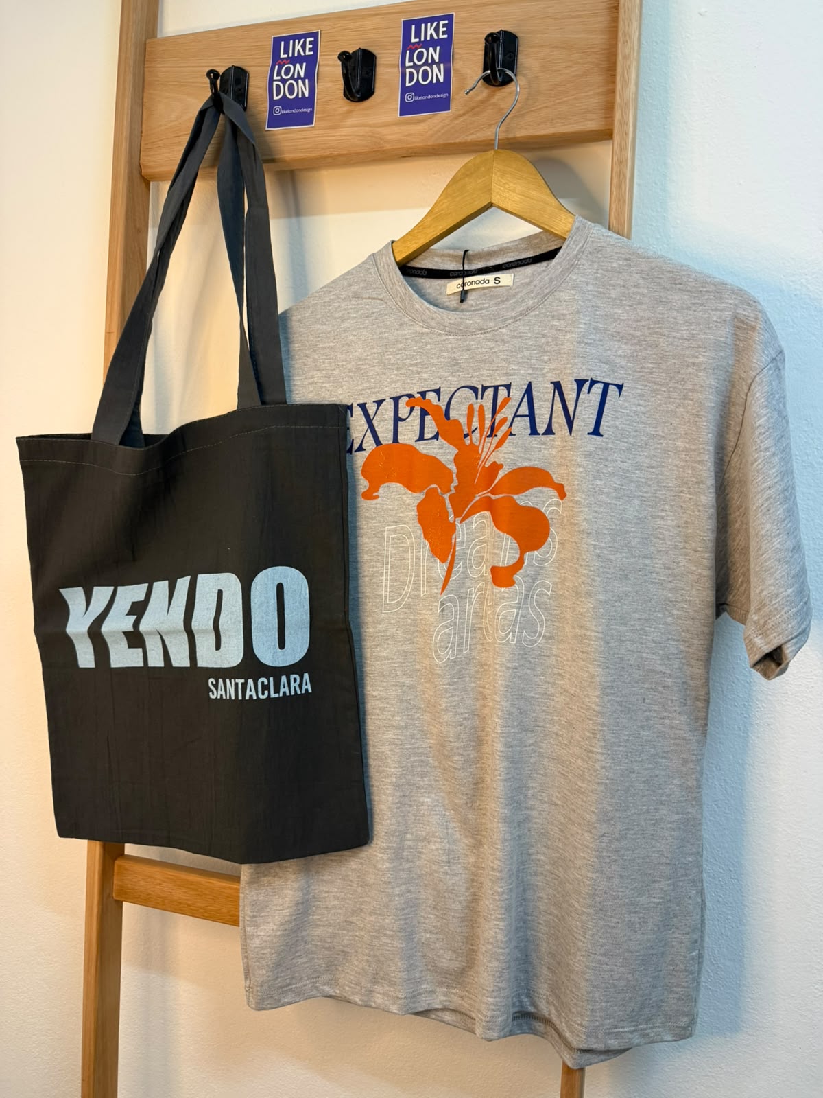 REMERA OVER